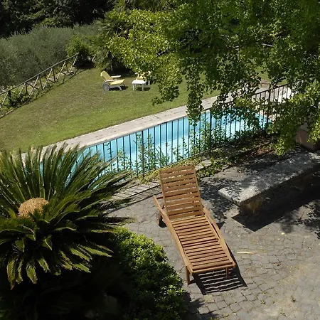 Soratte Apartment *